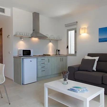 Apartamentos Proa - Emar Hotels Only Adults Es Pujols Exterior foto